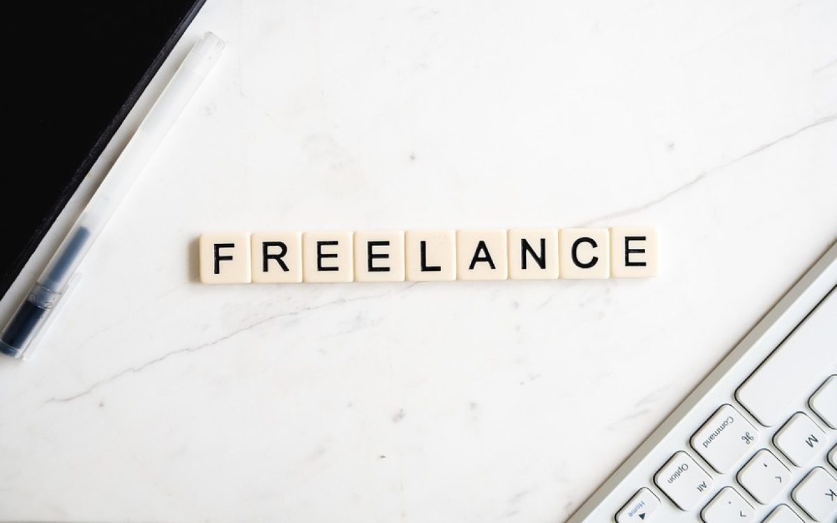 The Pros and Cons of Freelancing: Is It the Right Career Choice for You?